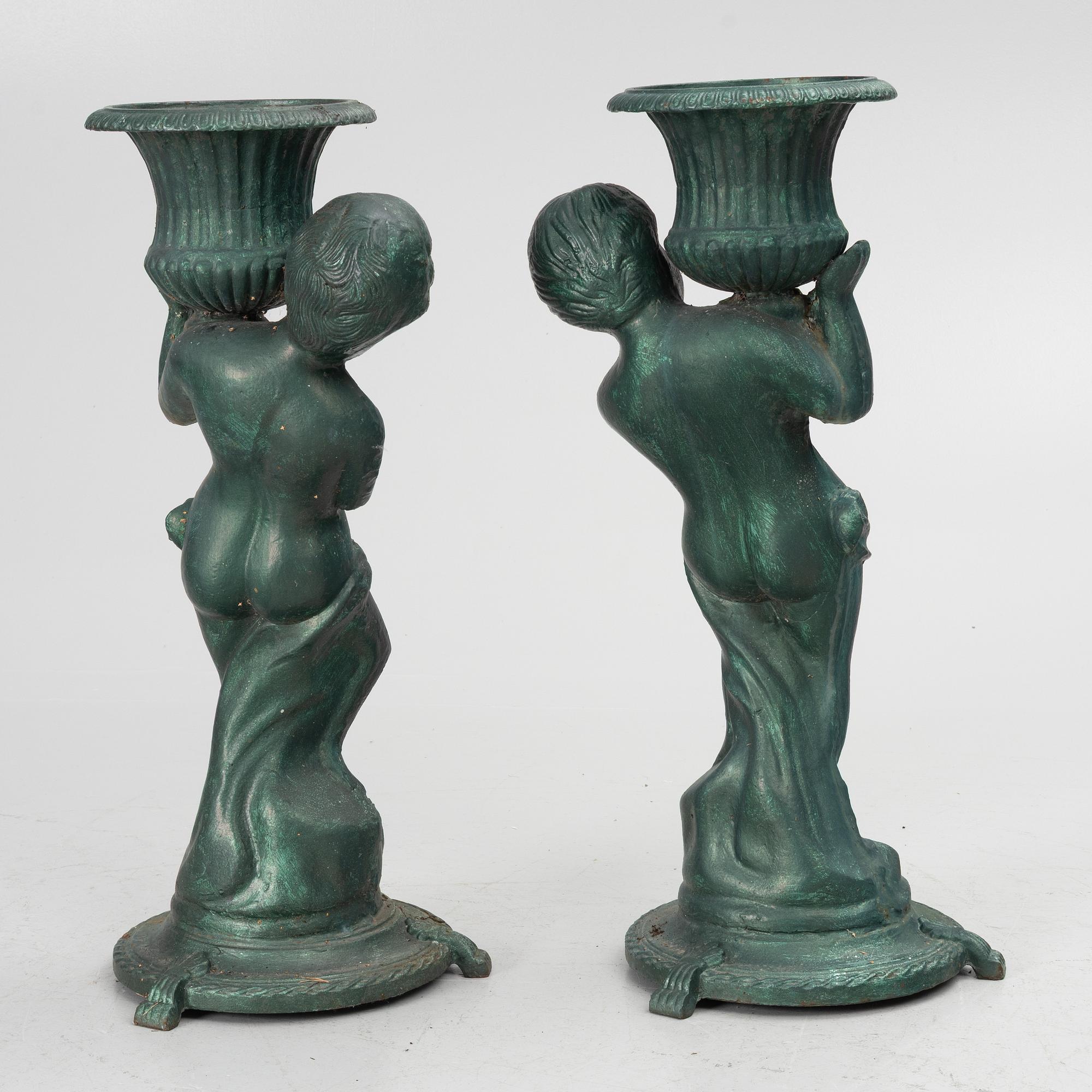 A pair of garden sculptures, late 20th century.