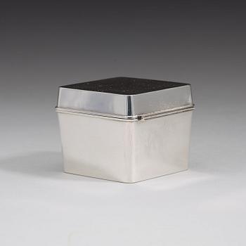 A Swedish 20th century parcel-gilt box, marks of Sigurd Persson, Stockholm 1952.