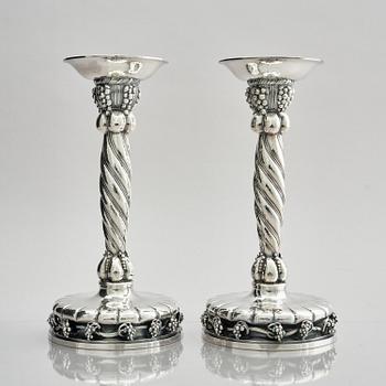 Georg Jensen, a pair of Danish sterling silver candlesticks, modell no 264, Copenhagen after 1945.