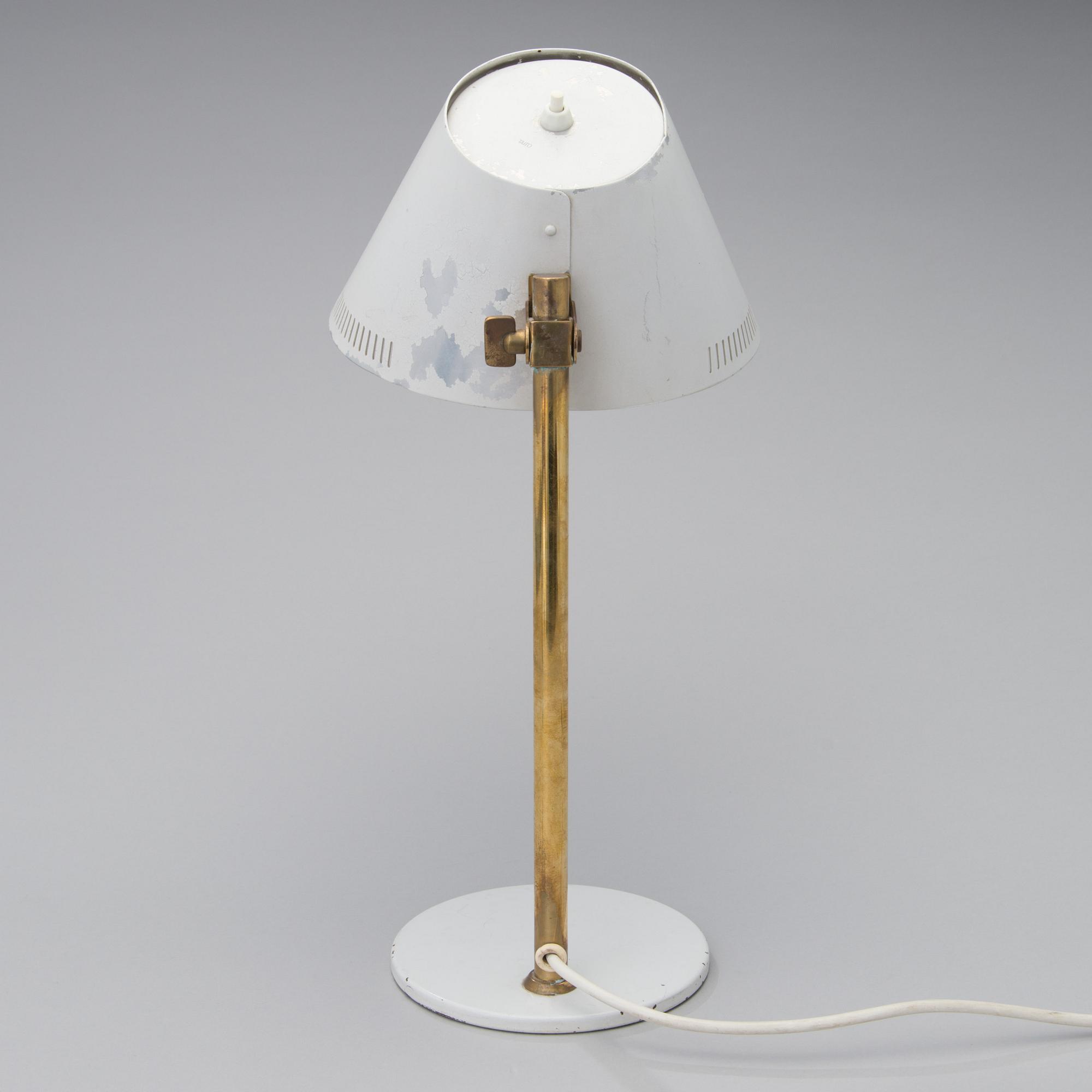 PAAVO TYNELL, bordslampa, modell 9227, Taito/Idman 1900-talets mitt.