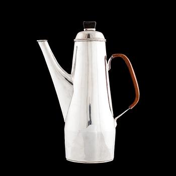 KAFFEKANNA, silver, trol Åke Stavenow, Stockholm, 1956. Vikt ca 500 g.