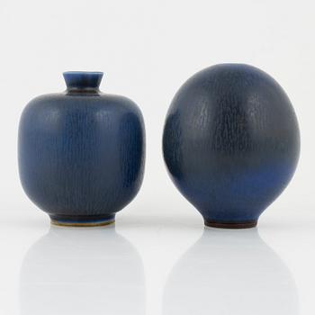 Berndt Friberg, vases, 2 pieces. Gustavsbergs studio.