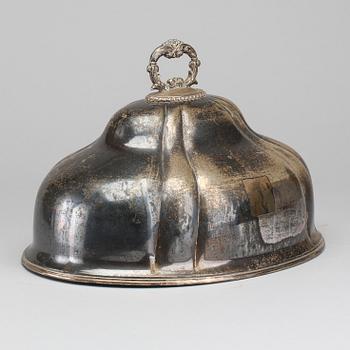 A plate cover, around 1900.