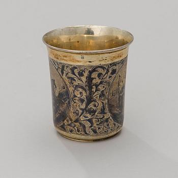 BÄGARE, förgyllt silver och niello, Moskva 1845, oidentifierad guldsmed AK, vikt 104 g.