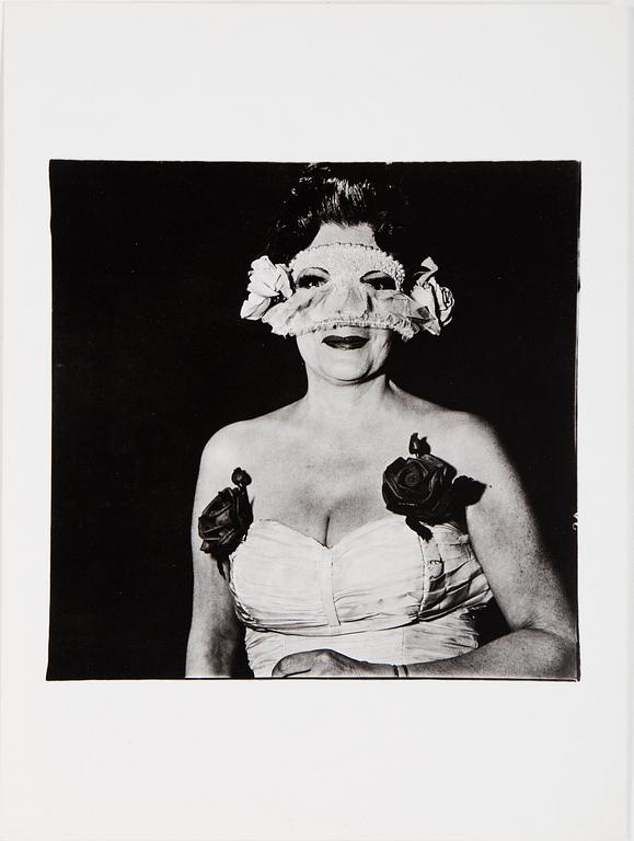 DIANE ARBUS,