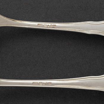 CG HALLBERG, 12 pieces of silver fish cutlery from Stockholm, 1930-1.