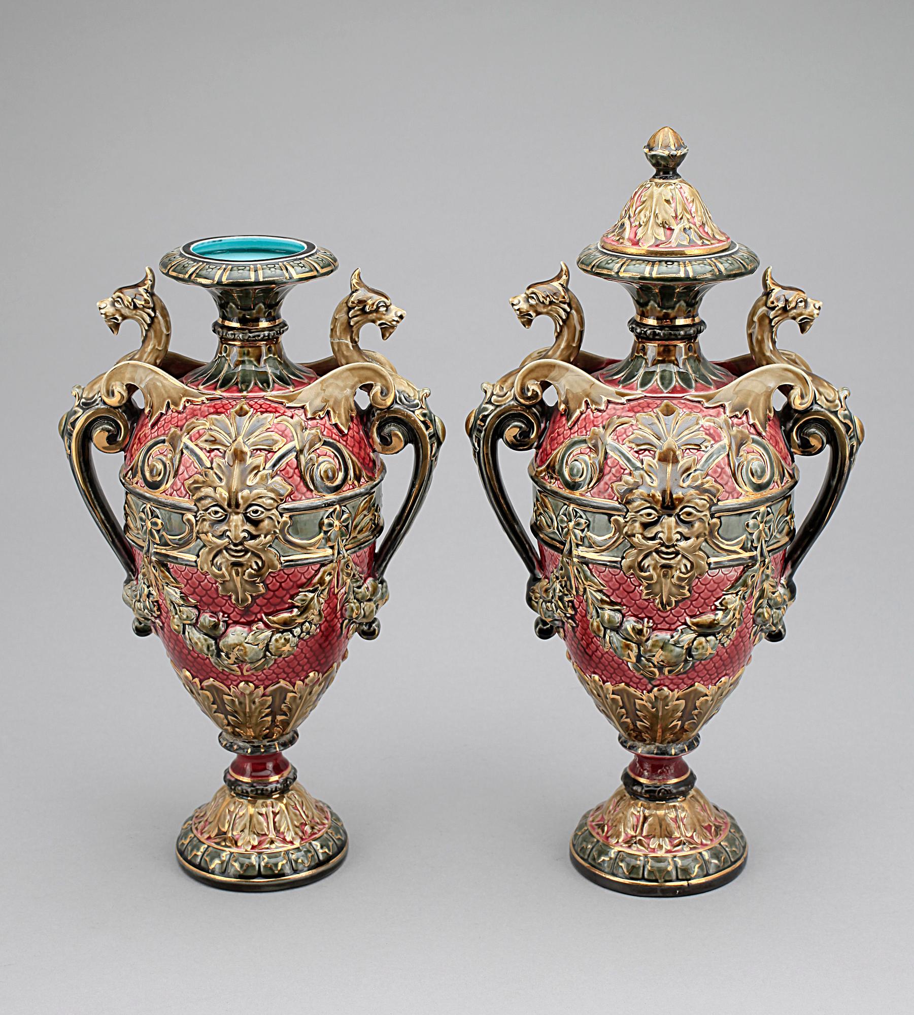 PRAKTURNOR, flintgods, majolika, Rörstrand, 1800-talets andra hälft.