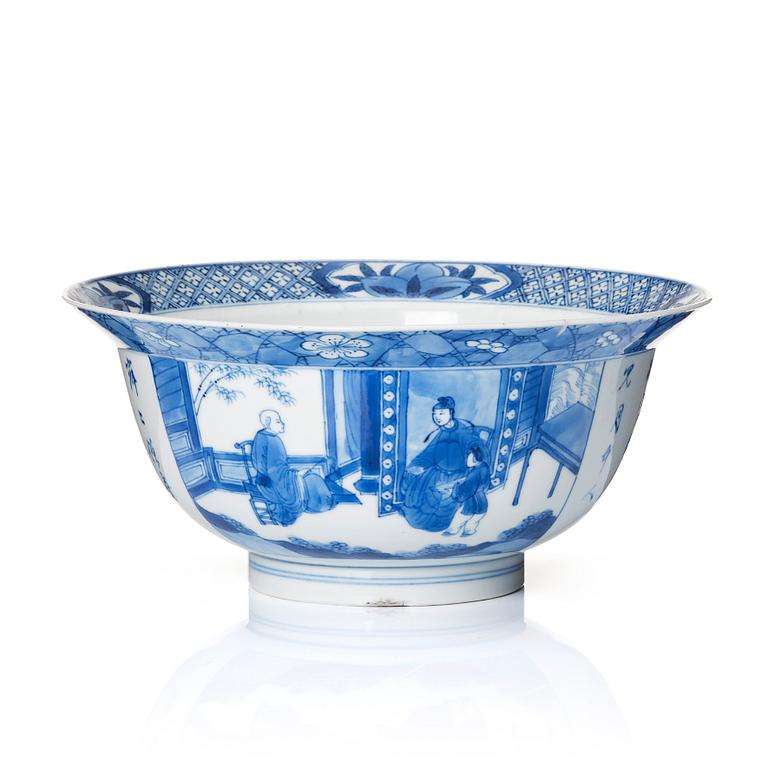 A blue and white bowl, Qing dynasty, Kangxi (1662-1722).