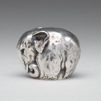 FABERGÉ, verkmästare Michael Perchin, Vodkakopp silver, S:t Petersburg 1908-17.
