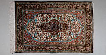 MATTA, Ghom, delvis silke, 164 x 110 c.