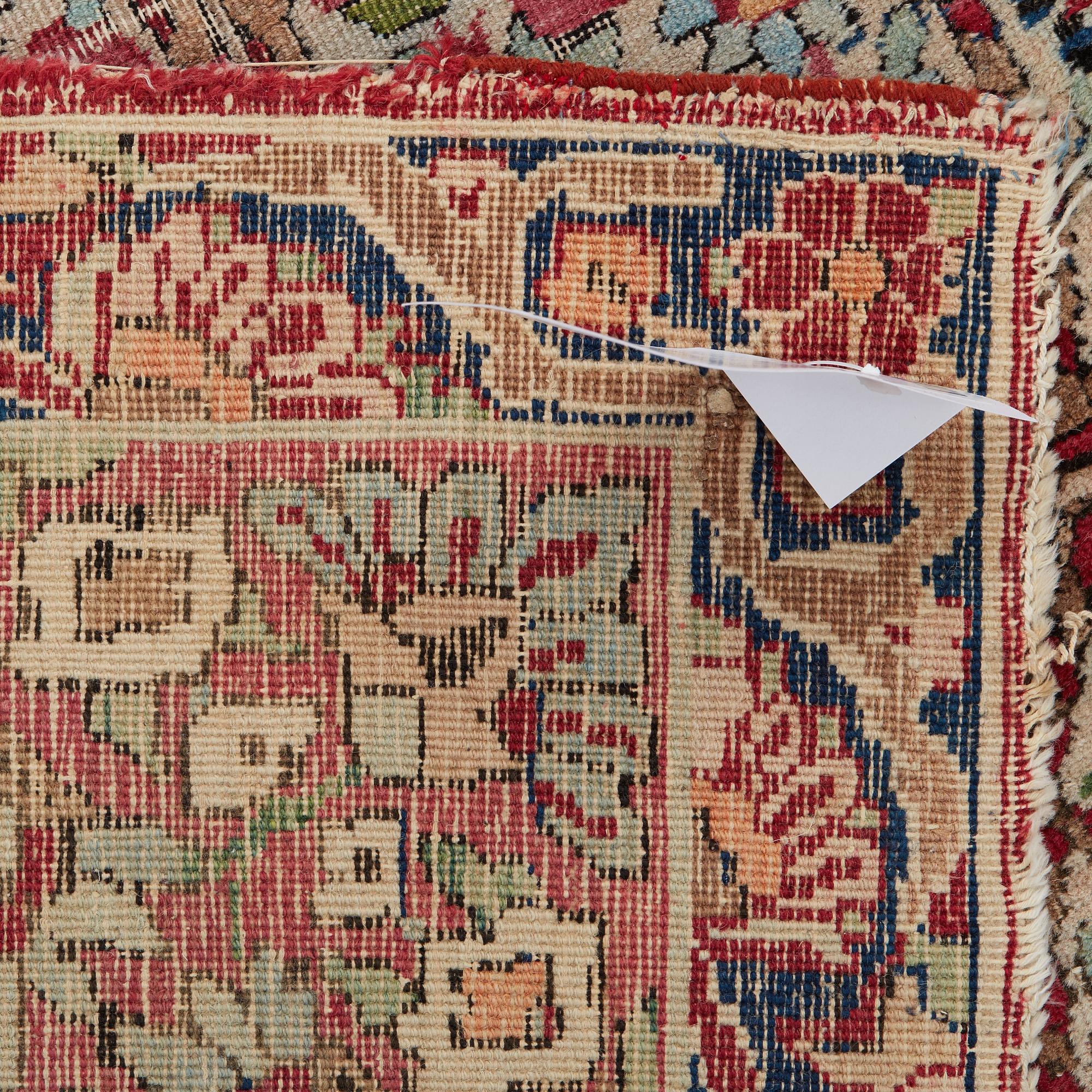 MATTO, a semi-antique Kerman Laver, ca 203 x 130,5 cm.