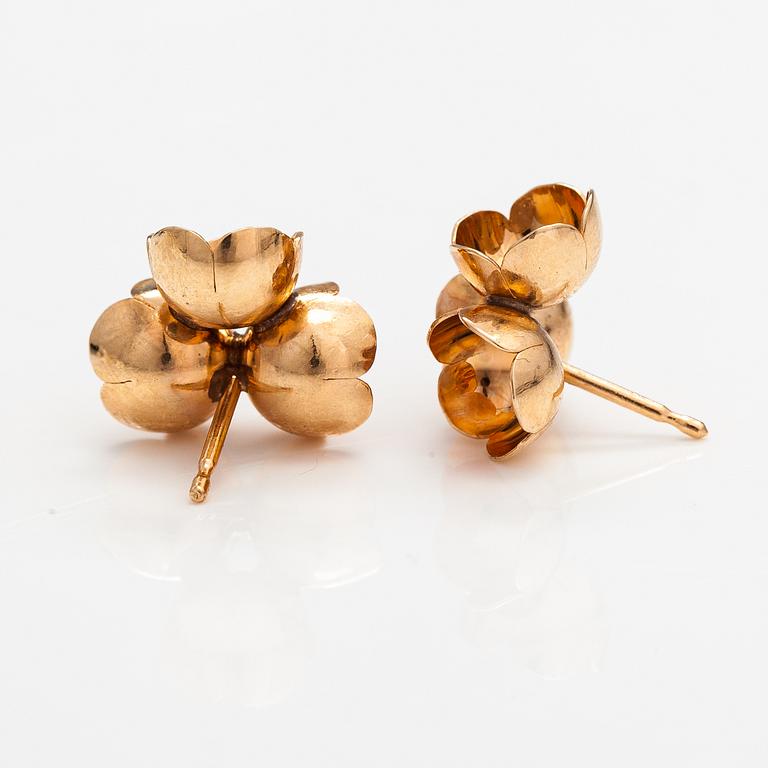Liisa Vitali,  A pair of 14K gold earrings "Kevät". Westerback, Helsinki.
