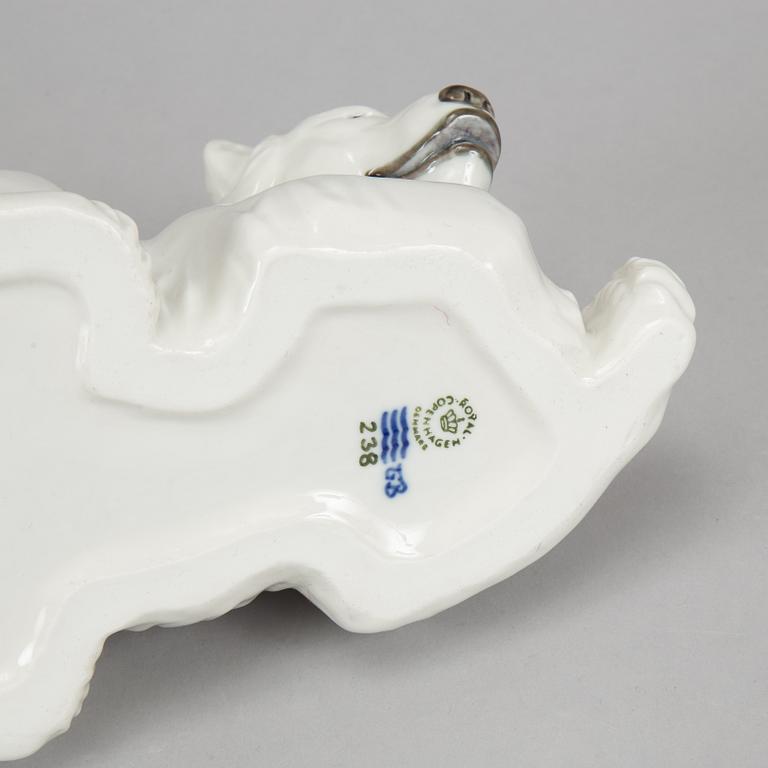 Royal Copenhagen, three porcelain polar bears, 238, 321 and 417, Denmark.