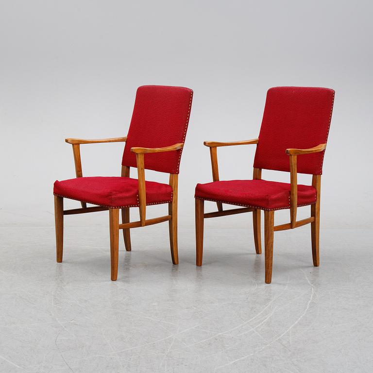 Carl Malmsten, karmstolar, ett par samt stolar, 4 st, "Gustavus", Åfors Möbelfabrik, 1900-talets andra hälft.