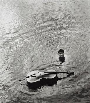 Robert Doisneau, "Sabordage de Maurice Baquet", 1957.