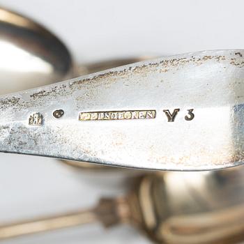 Bestickdelar, silver, 9 st mestadels matskedar, bl a G Lindegren, Helsingborg, 1927.
