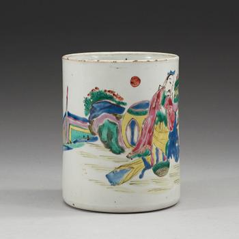 A famille rose brush pot, Qing dynasty, 18th Century.