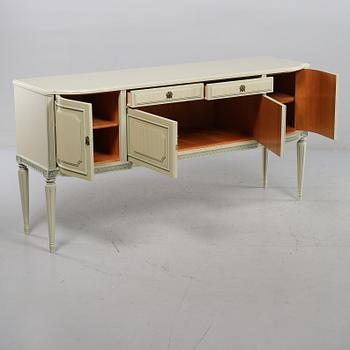SIDEBOARD, gustaviansk stil, 1900-talets andra hälft.