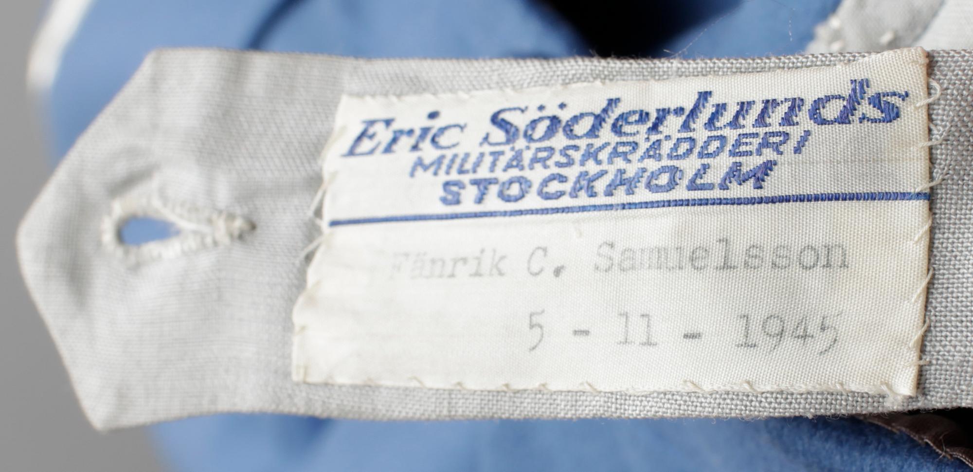 UNIFORM FÖR FÄNRIK SAMT KAVALLERISABEL, 1800-talets mitt till 1940-tal.
