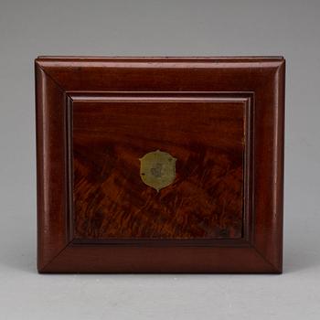 BESTICKUPPSÄTTNING i SCHATULL, 12+12, silver, Sheffield, Aaron Hadfield. 1860-1865.