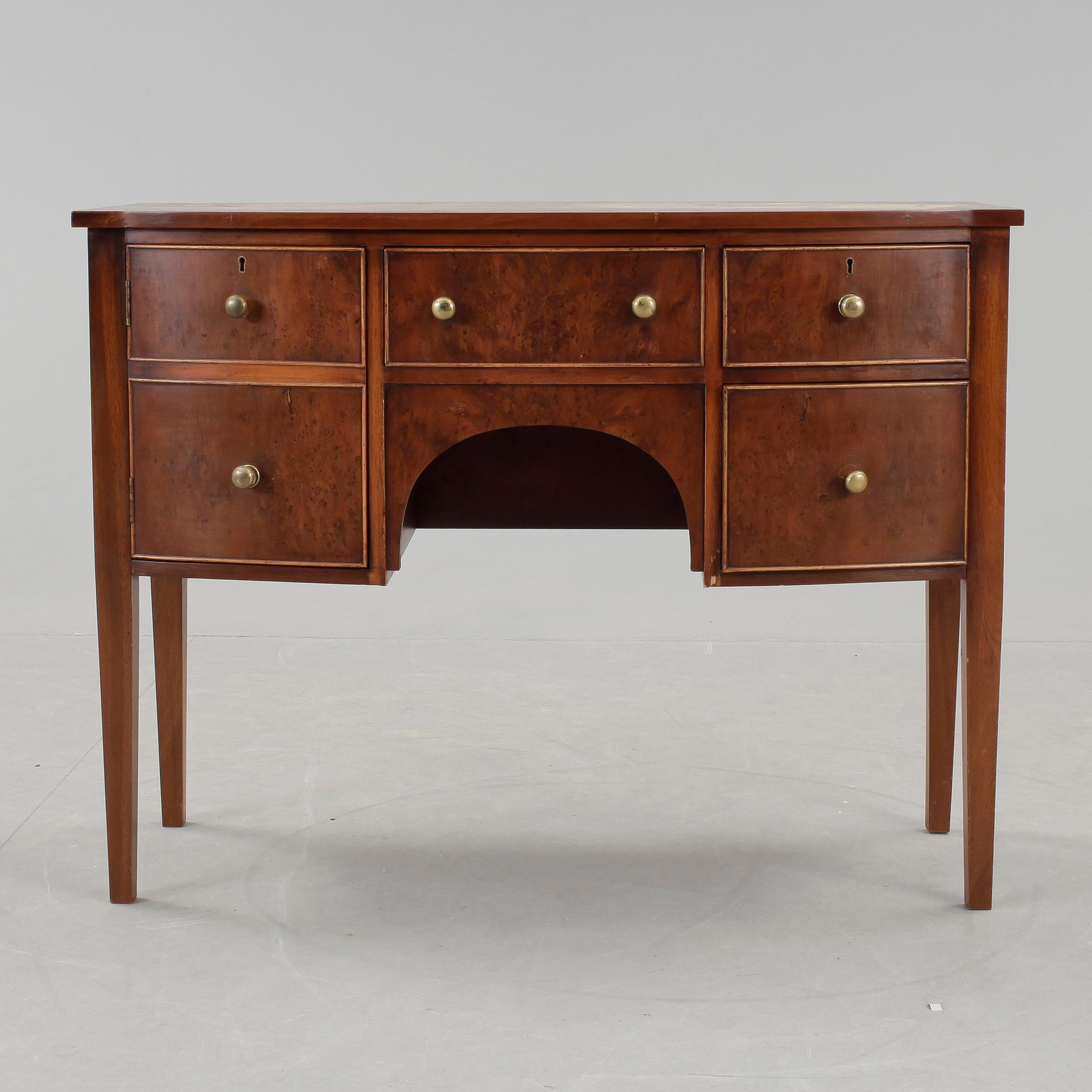 SIDEBOARD, 1900-talets andra hälft.