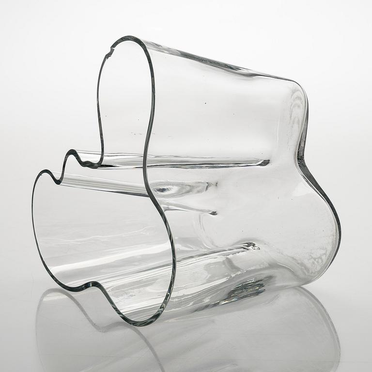 Alvar Aalto, maljakko, signeerattu Alvar Aalto 3030, 1950-luku.