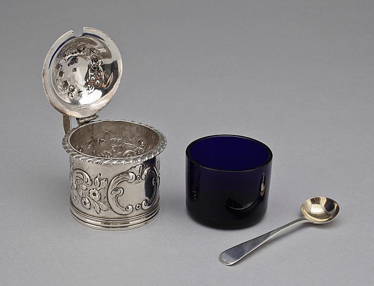 SENAPSBÄGARE, silver, John & Henry Lias England 1841-1842. Total silvervikt 124 g.