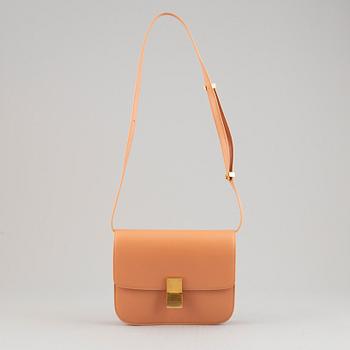 Céline, a 'Medium Classic Bag' in box calfskin.