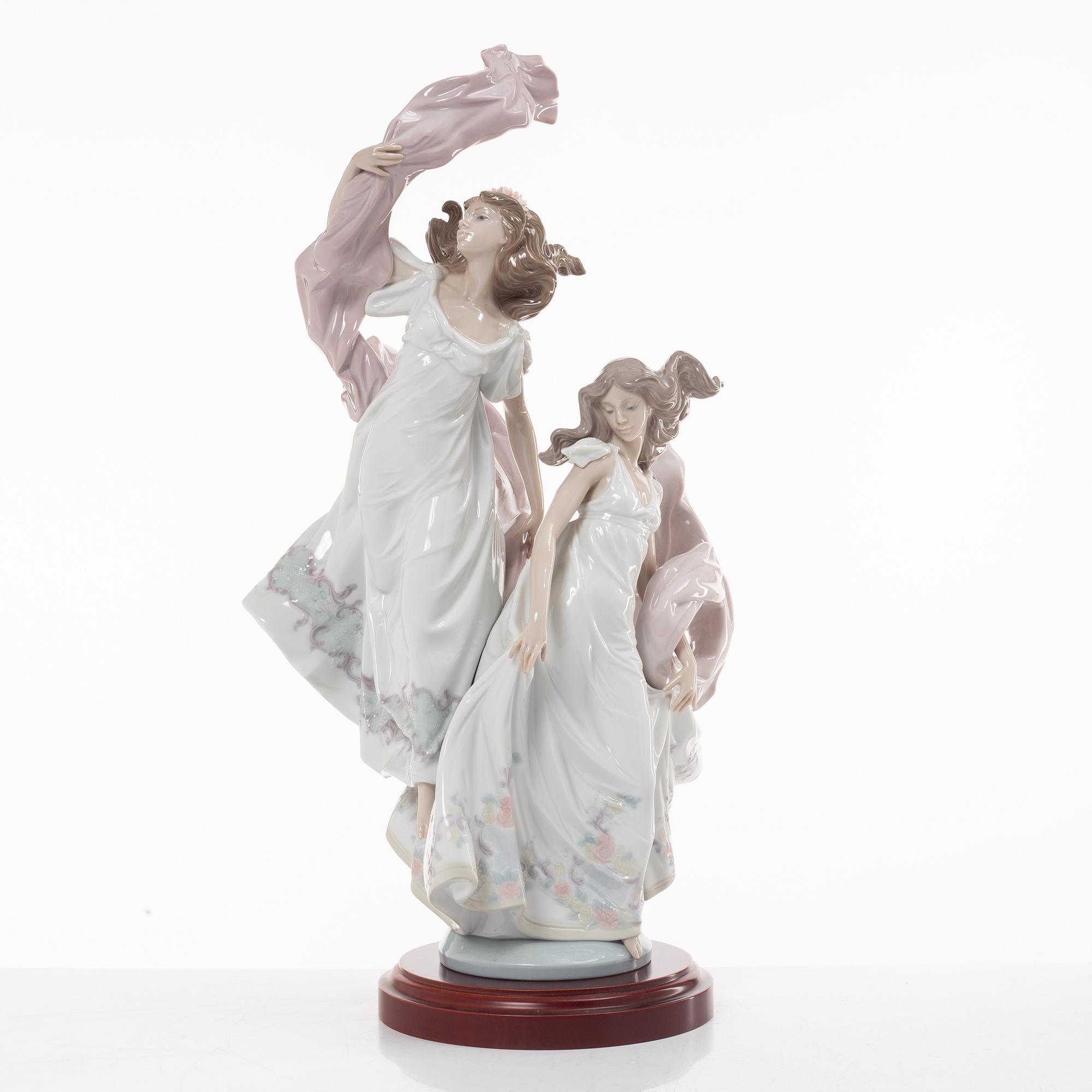 Lladró, figurine, "Allegory of Liberty", Spain.