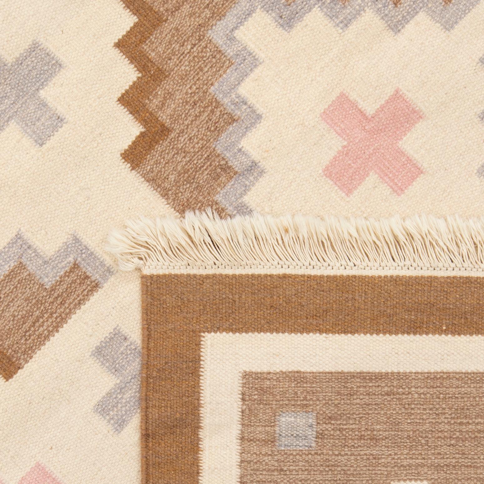 Rug, flat weave, approx. 236x168 cm.