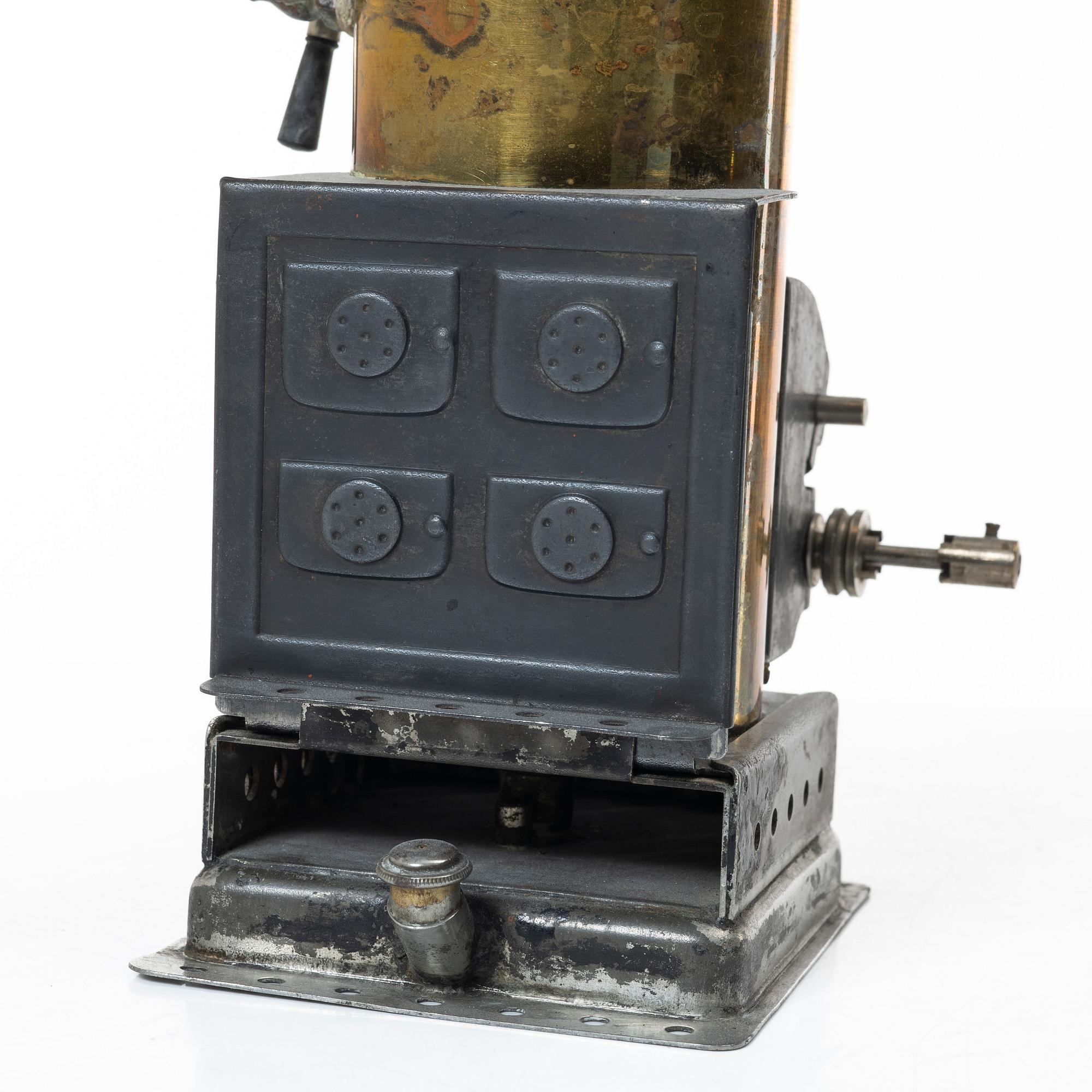 Two Steam engines,  Märklin and Gebrüder Bing. Early 20th century.