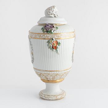 A porcelain urn, Royal Copenhagen, Denmark, 19th century.