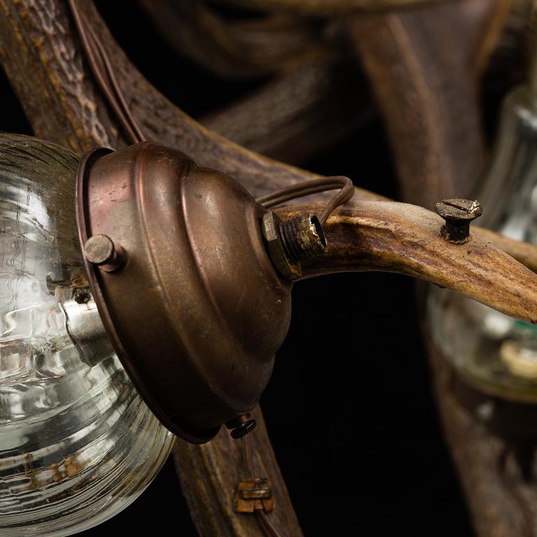 A 20th Century ceiling light.