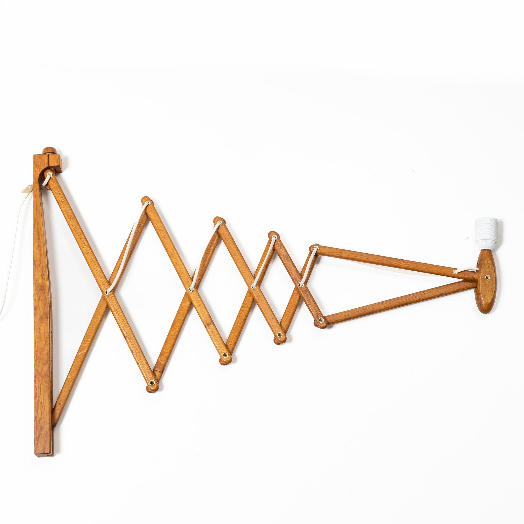 Erik Hansen, vägglampa, "Saxelampe", Le Klint, Danmark 1900-talets andra hälft.