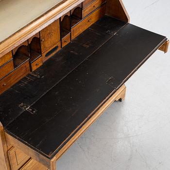 A late Baroque writing cupboard, mid 18th century. Possably Småland, Sweden.
