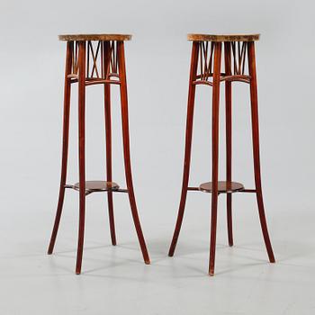 PIEDESTALER, 2st, 1900-tal.