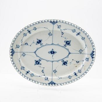 Royal Copenhagen, Service items, 32 pieces, "Musselmalet".