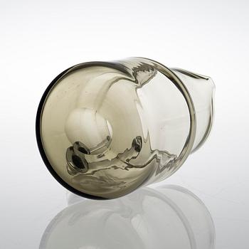 SAARA HOPEA, A JUICE SET. Nuutajärvi, designed in 1952.