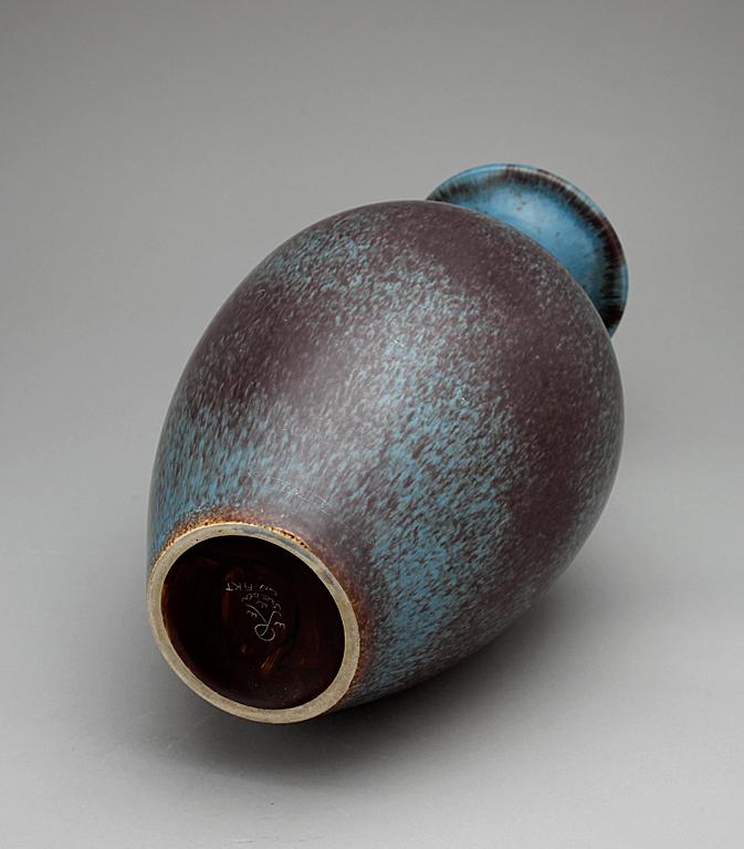 VAS, stengods, Gunnar Nylund, Rörstrand.