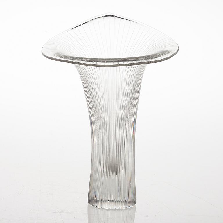 TAPIO WIRKKALA, vas, signerad Tapio Wirkkala Iittala.