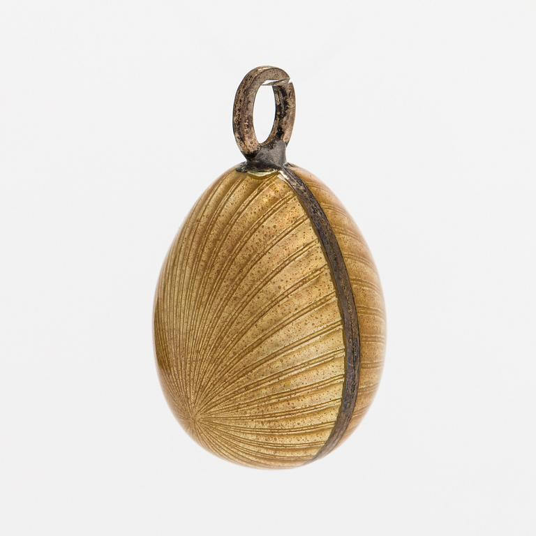 Hänge, ägg, beige emalj, silver, A. Tillander.