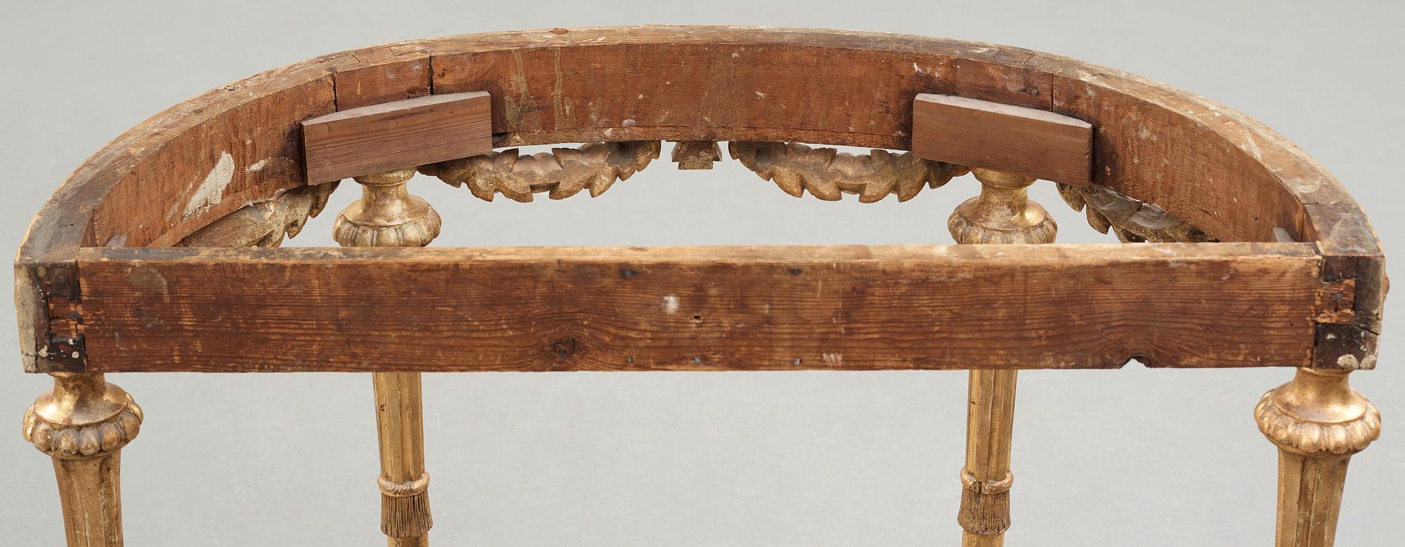 KONSOLBORD, Stockholmsarbete 1700-talets slut, Gustavianskt.
