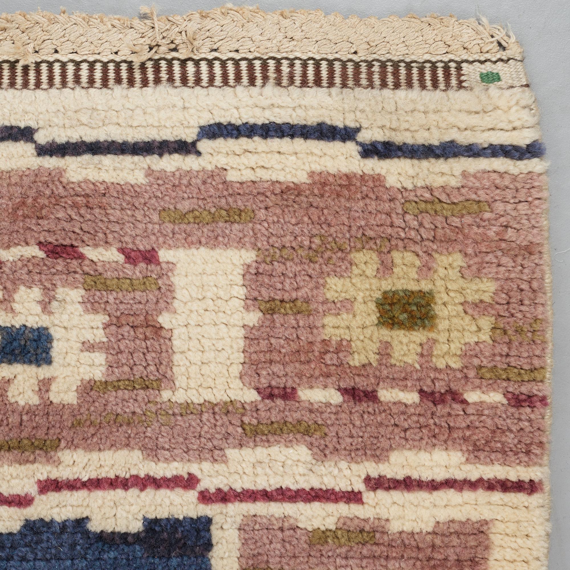 Märta Måås-Fjetterström, Matto, "Ängarna", knotted pile, ca 244-245,5 x 178,5-181,5 cm, signed AB MMF.