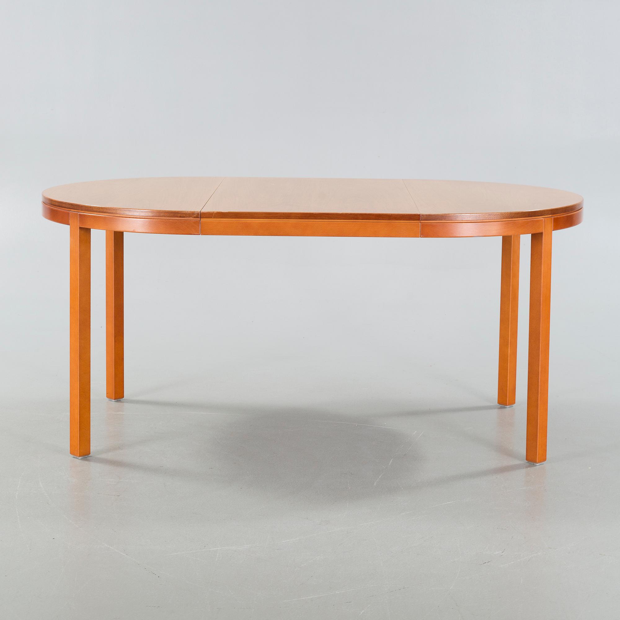 A late 20th century dinner table.