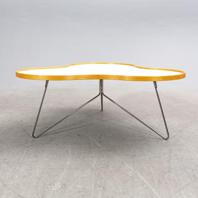 Christine Schwarzer, coffee table, "Flower", Swedish 21st century.