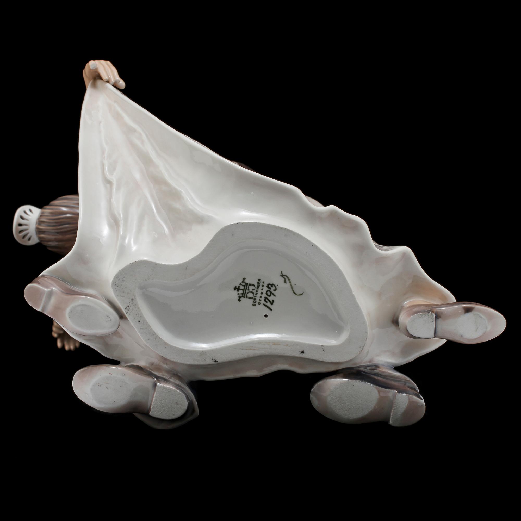 FIGURIN, porslin, Dahl Jensen, Danmark, 1900-talets andra hälft.