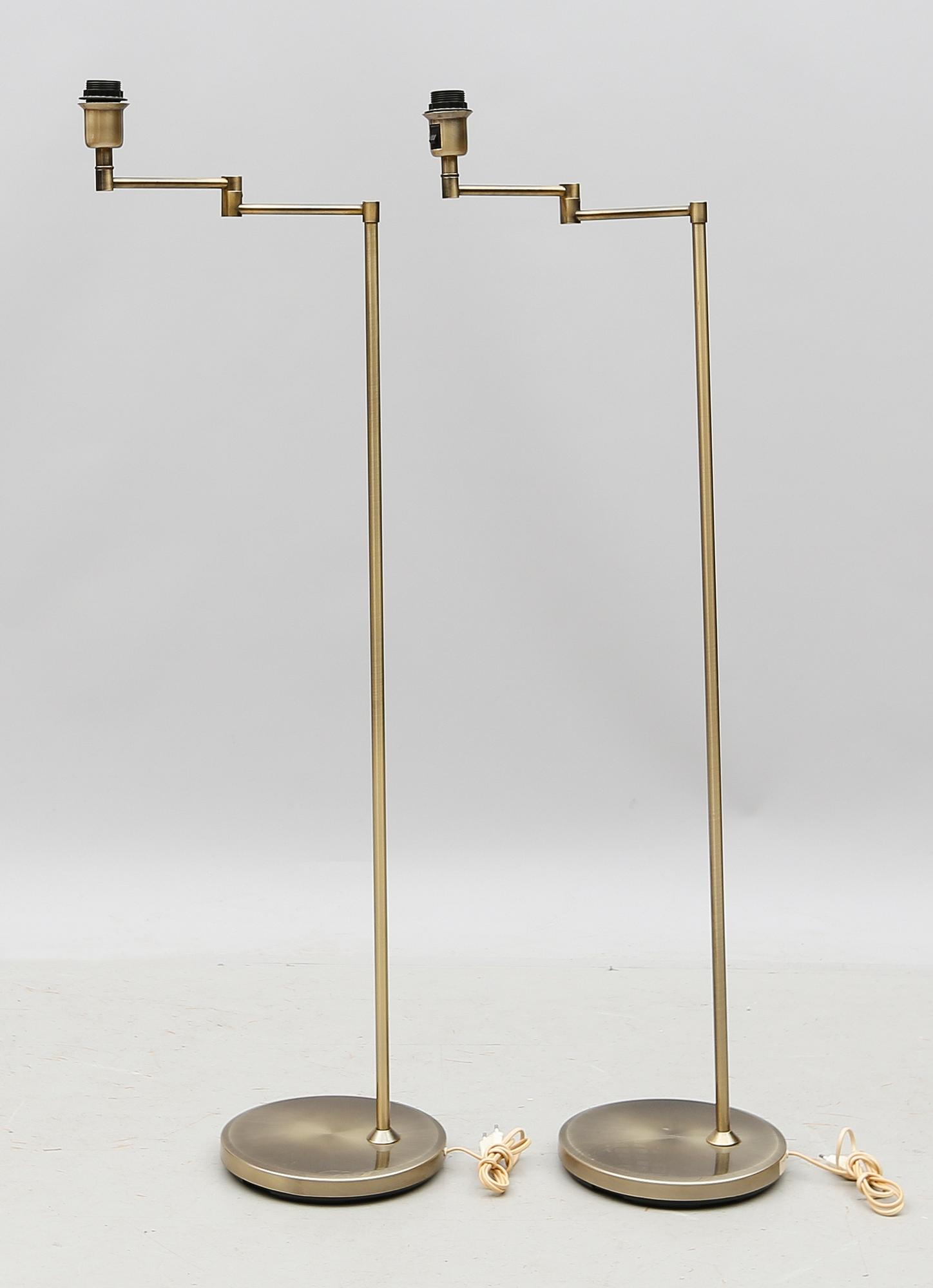 GOLVLAMPOR, 1 par, 1900-talets andra hälft.