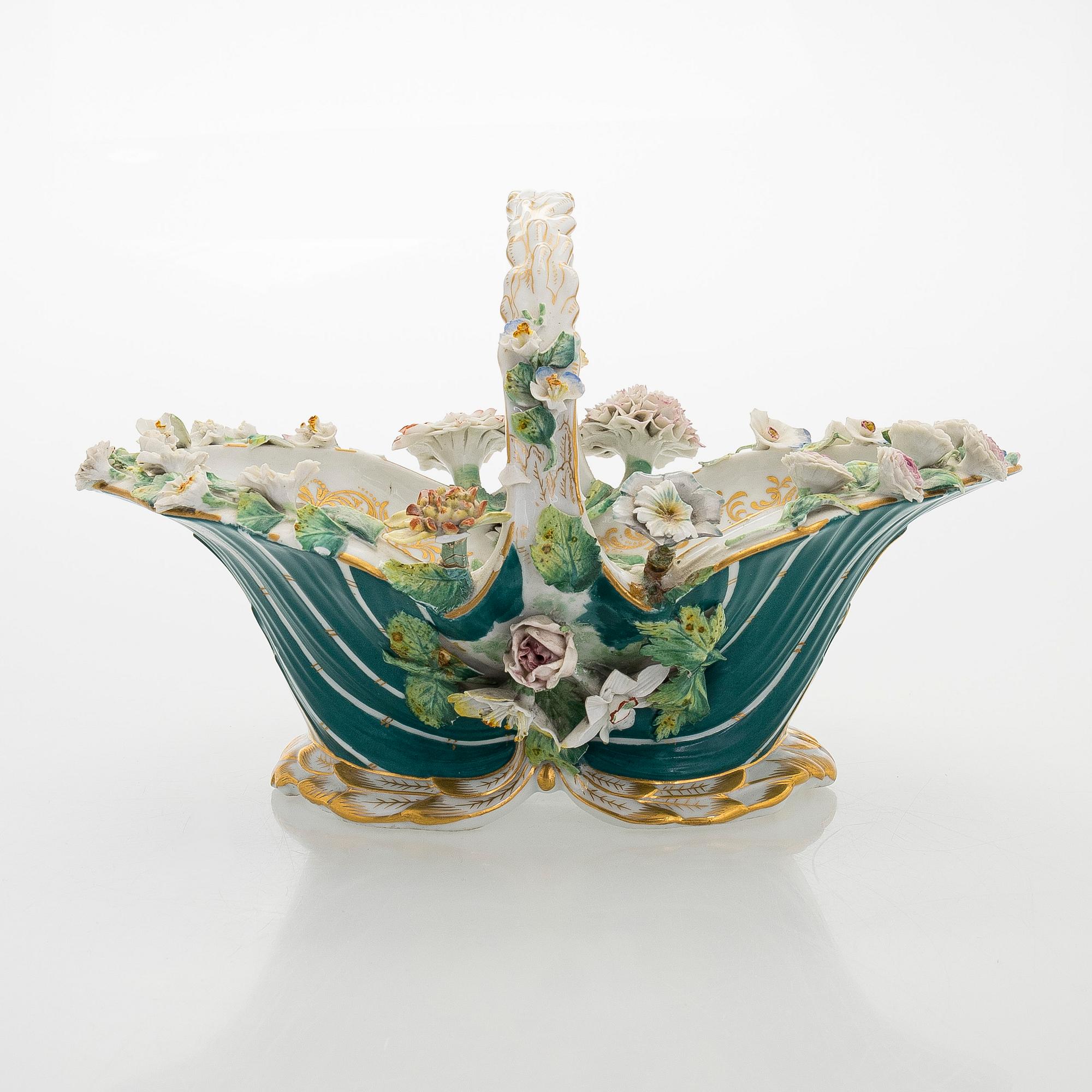 A rare porcelain basket, Imperial porcelain manufactory, St Petersburg, Tsar Nicholas I (1825-55).