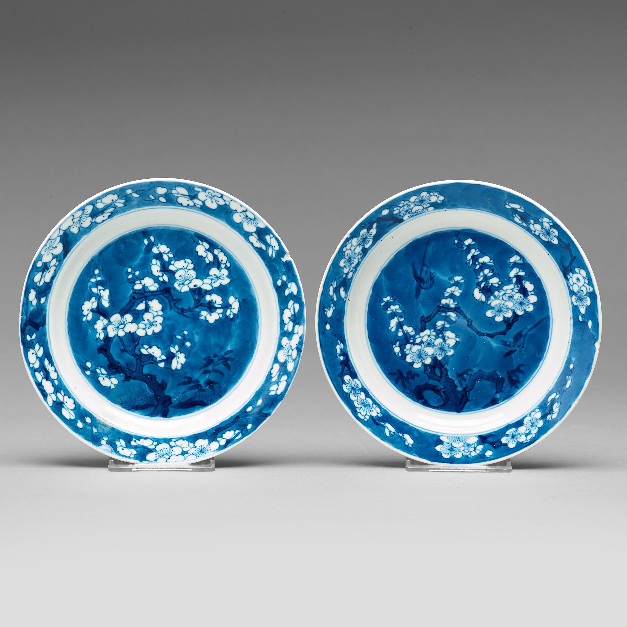 FAT, ett par, porslin. Qing dynastin, Kangxi (1662-1722).