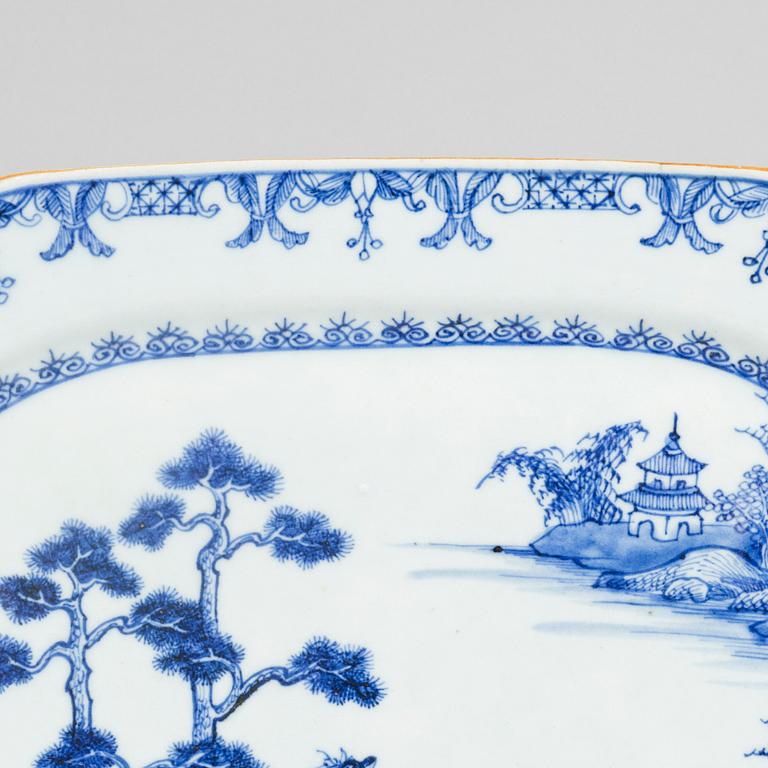 A Chinese porcelain blue and white Qianlong serving dish.